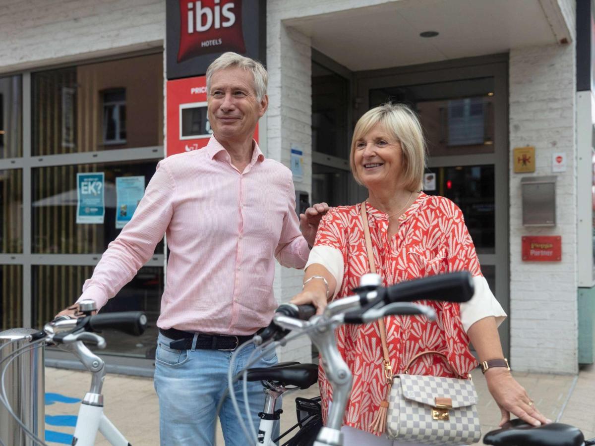 Hotel Ibis De Panne Esterno foto