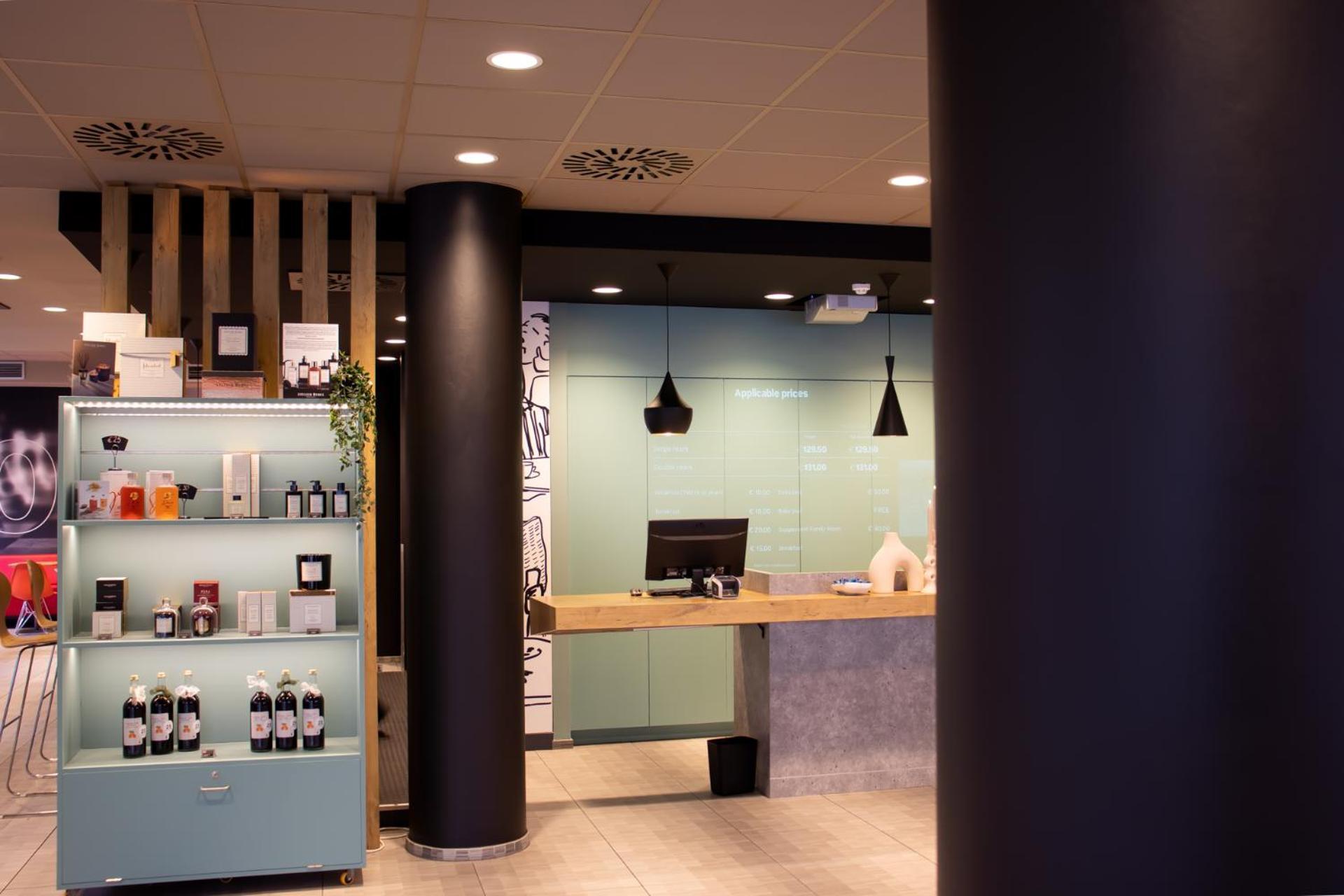 Hotel Ibis De Panne Esterno foto