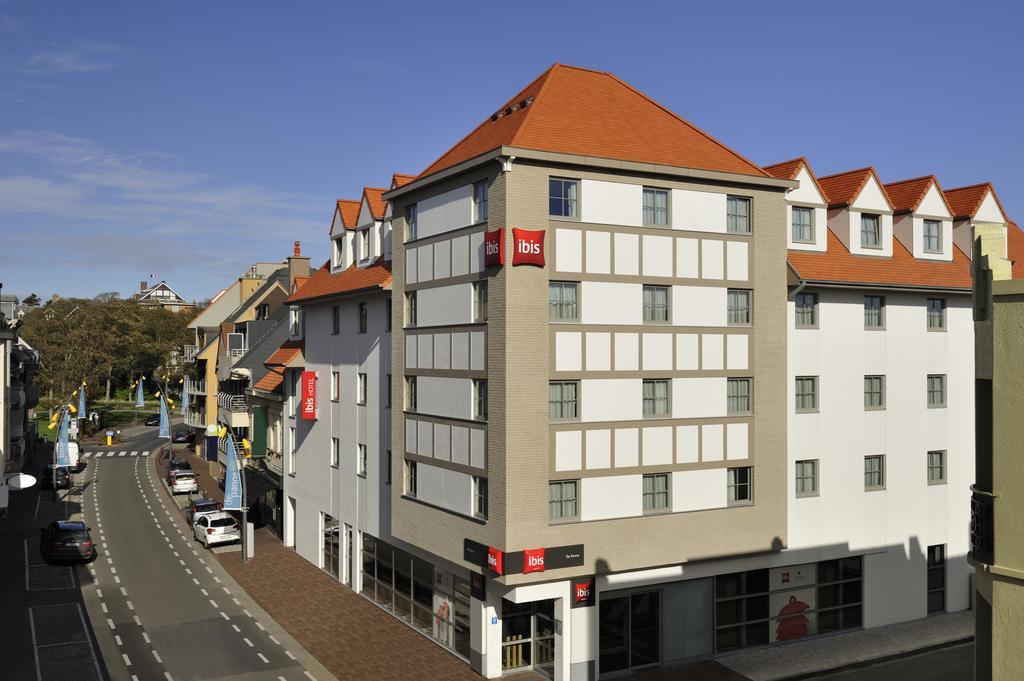 Hotel Ibis De Panne Esterno foto
